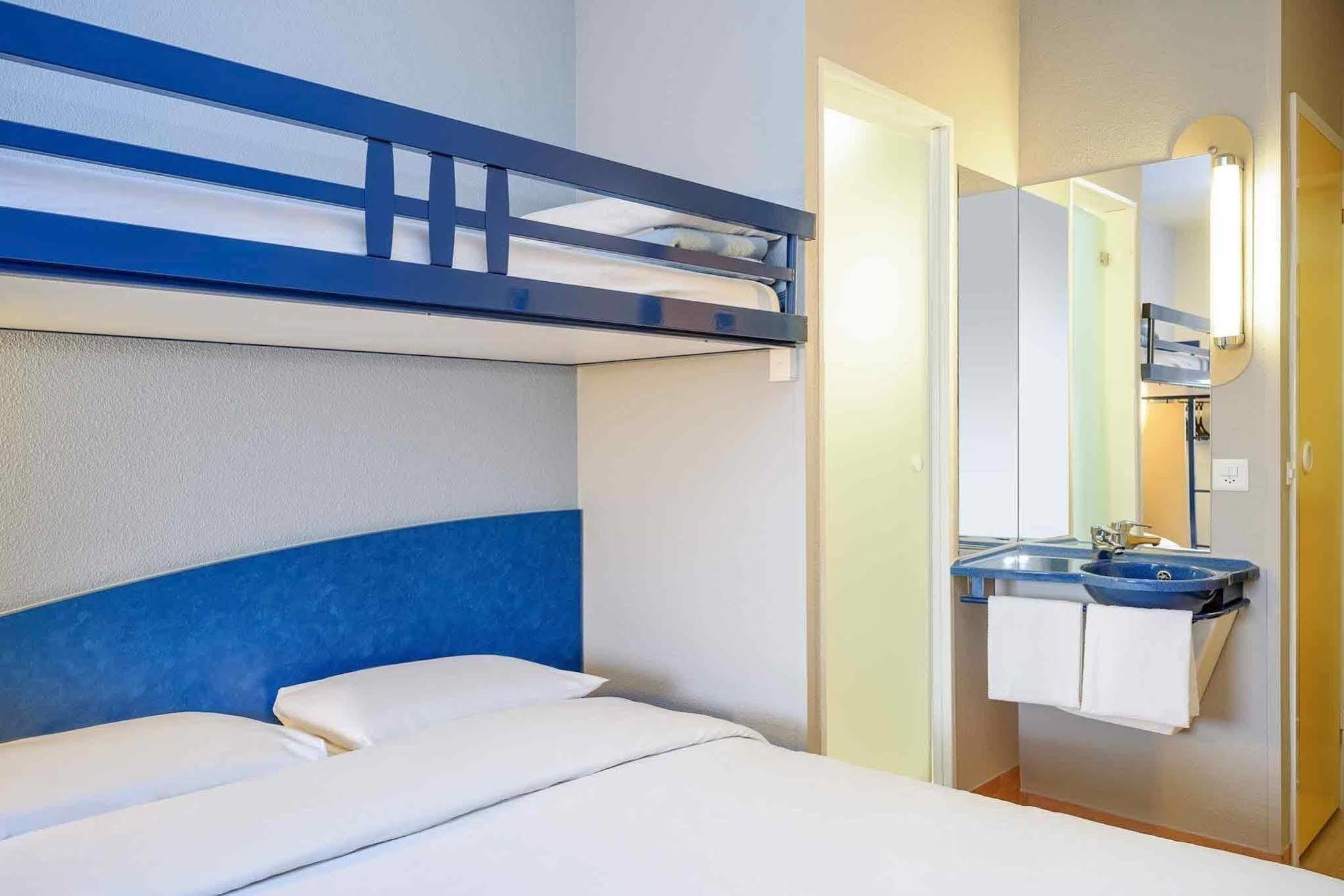 Ibis Budget Geneve Aeroport Vernier Zewnętrze zdjęcie